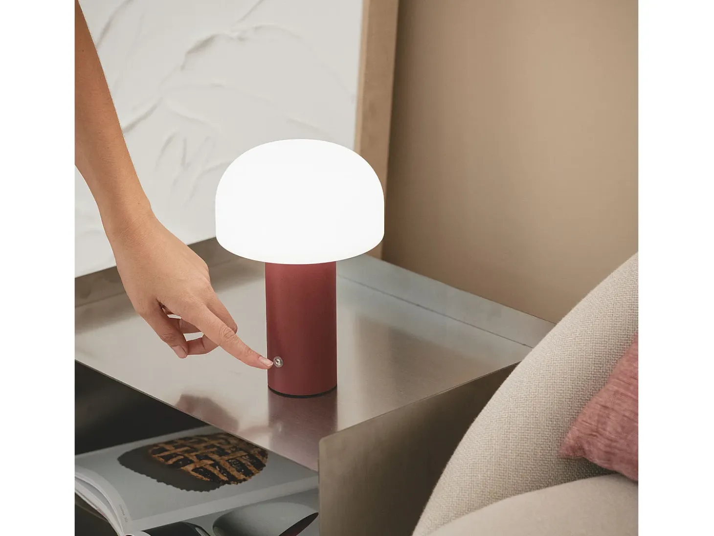 Lámpara de Mesa LED Portátil con Batería USB Recargable Leta Burdeos