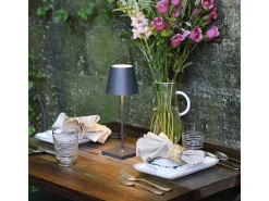 Lámpara de mesa LED recargable y regulable Zafferano Poldina Pro Mini gris oscuro con duración de batería de hasta 12 horas