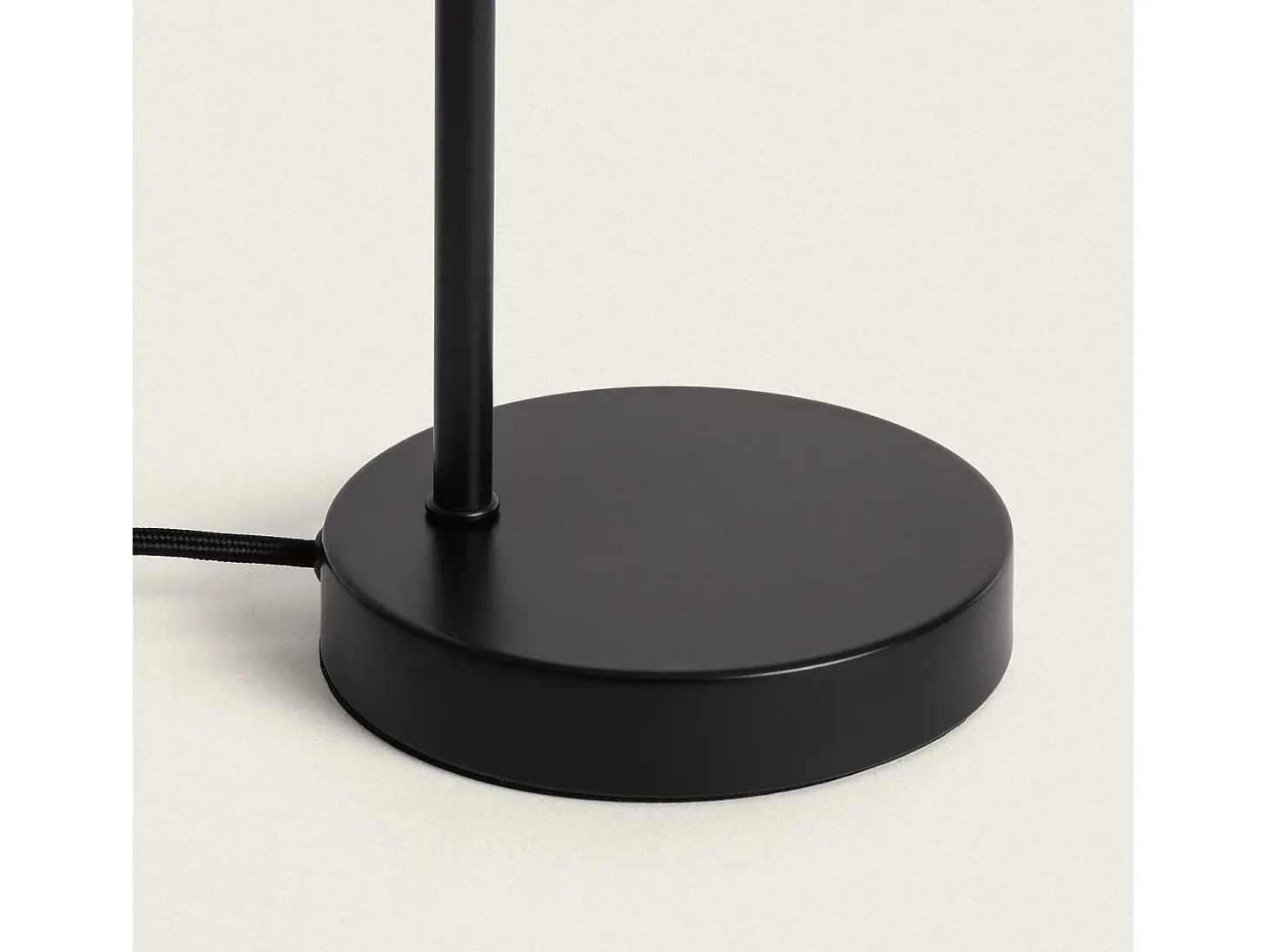 Lámpara de Mesa LED 2.5W Aluminio Gazny Negro Mate
