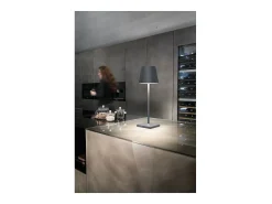 Lámpara de mesa LED Zafferano Poldina L Desk, gris oscuro, recargable y regulable, con duración de batería de hasta 12 horas.