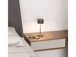 Lámpara de mesa LED Zafferano OLIVIA PRO MICRO Gris oscuro recargable y regulable