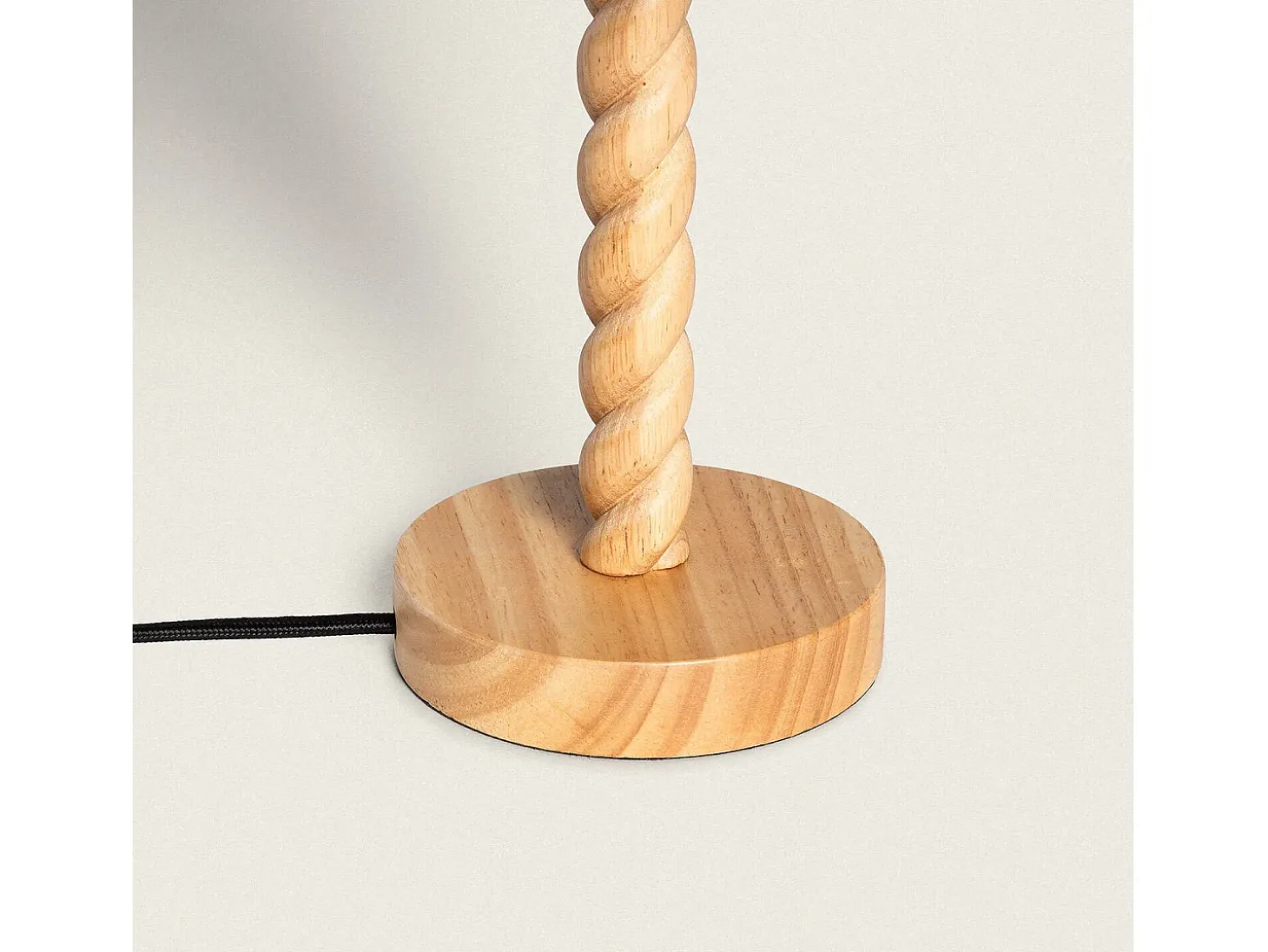 Lámpara de Mesa Madera Moorea Gris