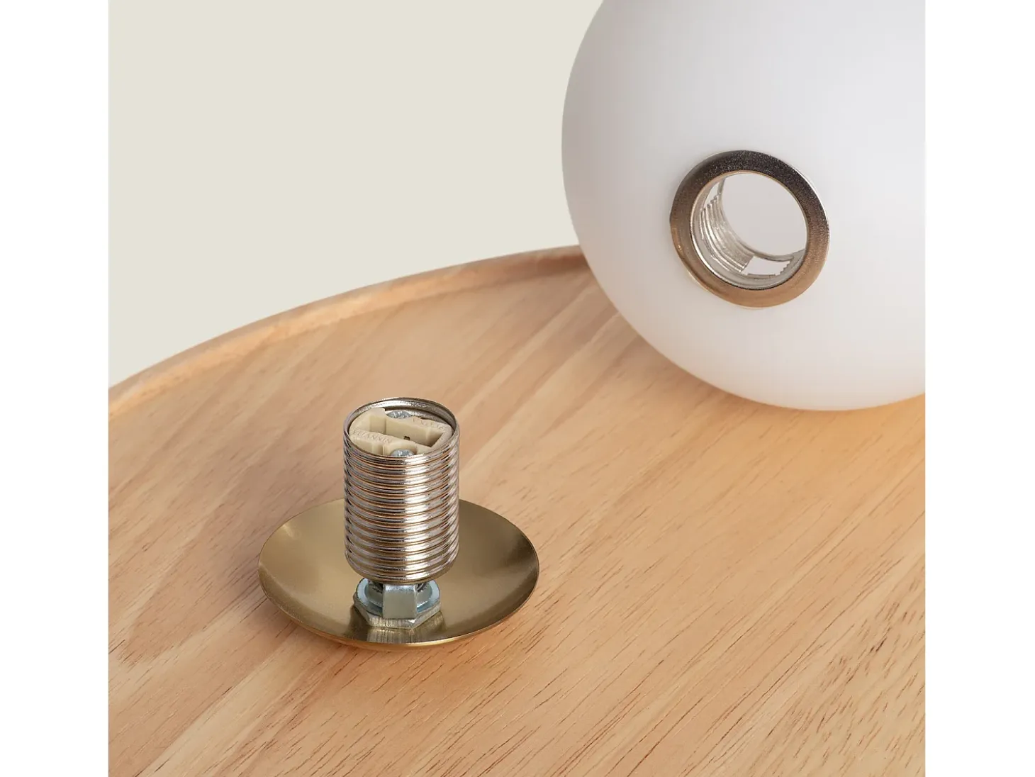 Lámpara de Mesa Madera y Cristal Brandt Blanco / Dorado