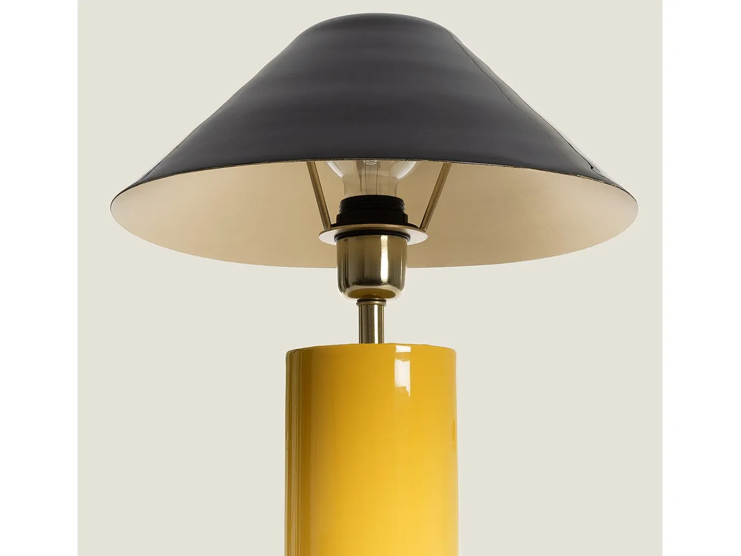Lámpara de Mesa Metal Brijesh Amarillo