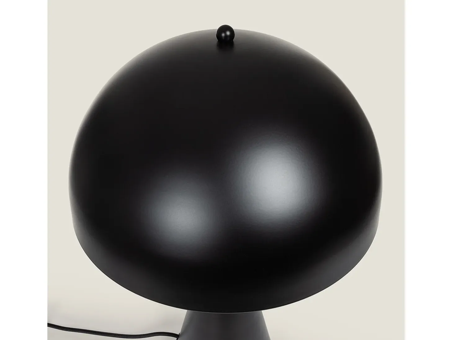 Lámpara de Mesa Metal Shimo Negro