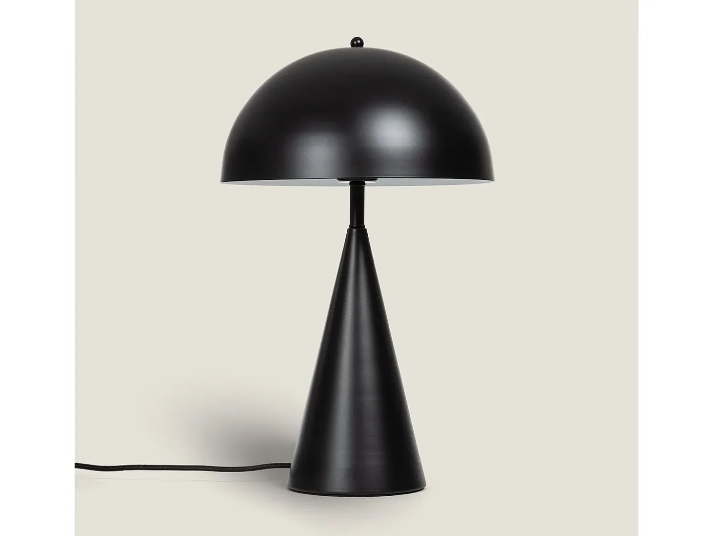 Lámpara de Mesa Metal Shimo Negro