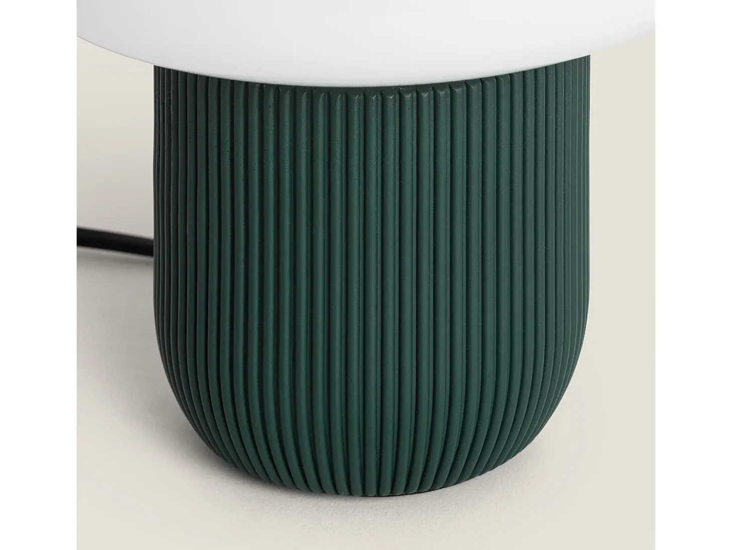 Lámpara de Mesa Resina Nacune Verde