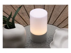 Lámpara de mesa Tubu LED para exterior color gris.