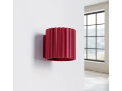 Lámpara De Pared Aura Minimalista De Aluminio - 1 Fuentes Luminosas - L.10 X A.10 Cm - Borgoña