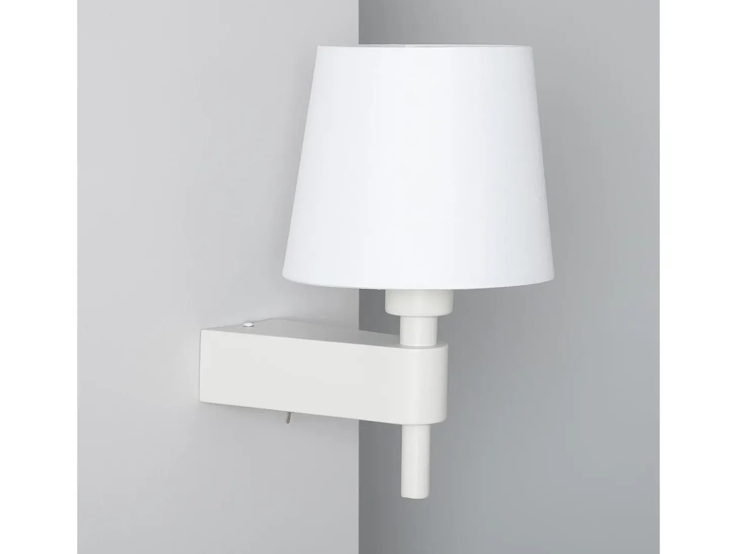 Lámpara de Pared de Metal Chini Blanco