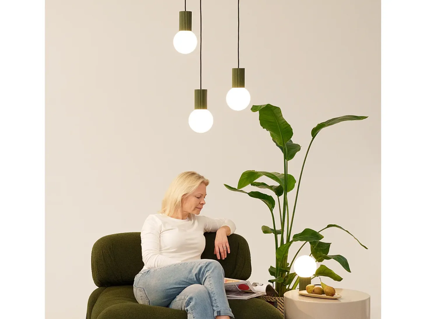Lámpara De Pared Halo Moderno De Aluminio/Vidrio - 1 Fuentes Luminosas - L.12 X A.12 Cm - Verde Oliva
