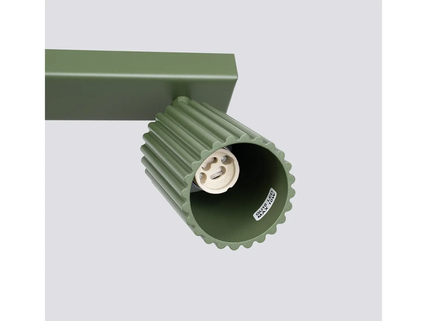 Lámpara de techo Gloow minimalista de aluminio - 3 fuentes luminosas 3000K - L.45 x A.16,5 cm - verde oliva