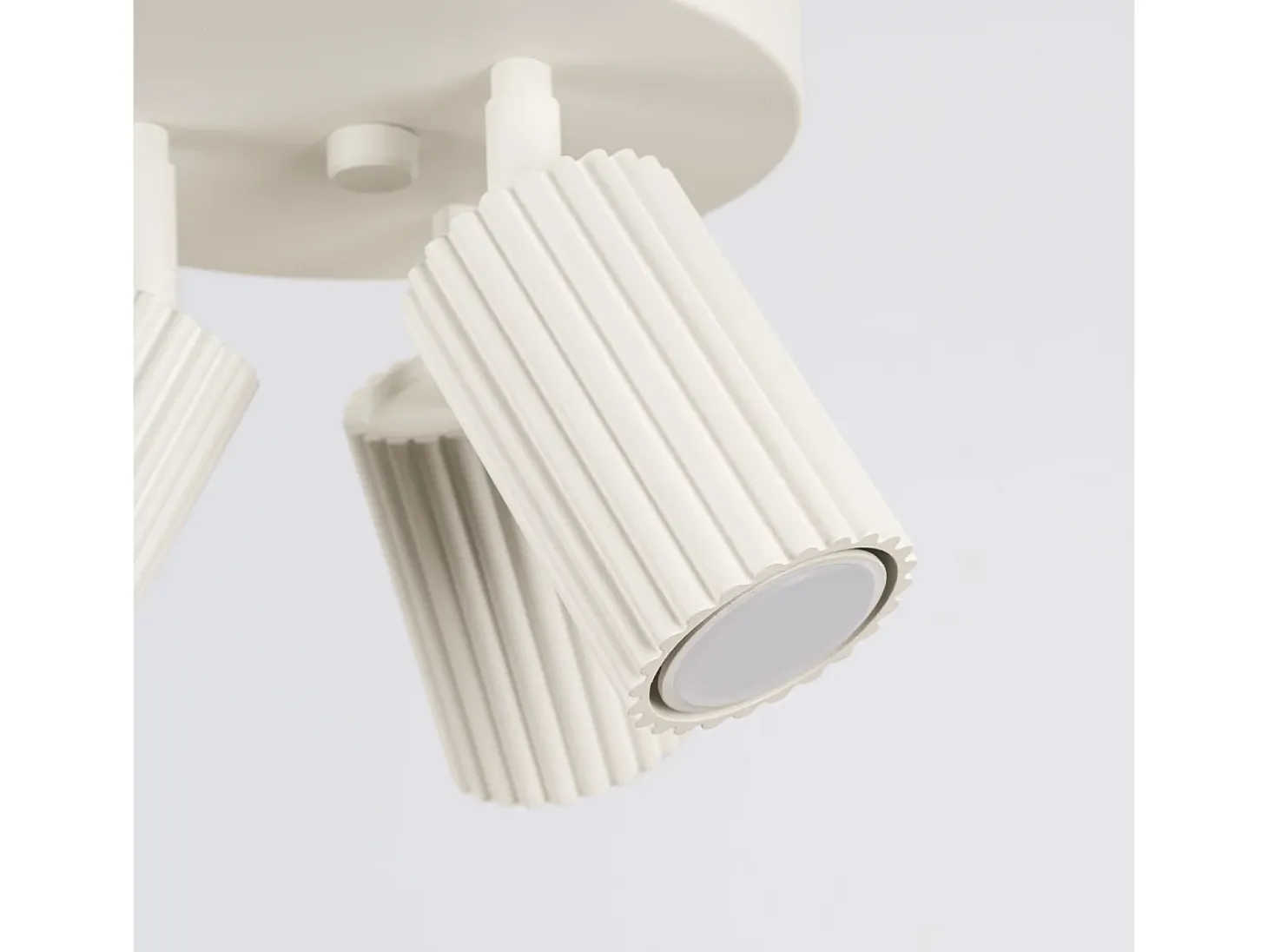 Lámpara de techo Gloow minimalista de aluminio - 3 fuentes luminosas 3000K - L.19,5 x A.18 cm - beige