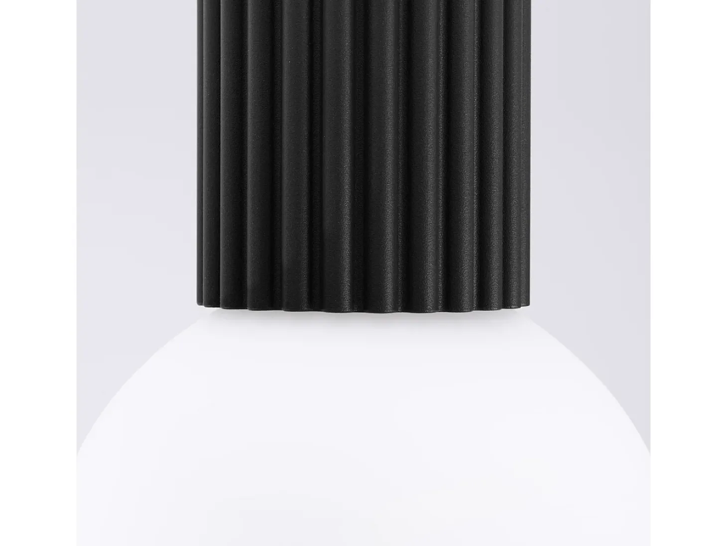Lámpara De Techo Halo Moderno De Aluminio/Vidrio - 1 Fuentes Luminosas - L.12 X A.21 Cm - Negro