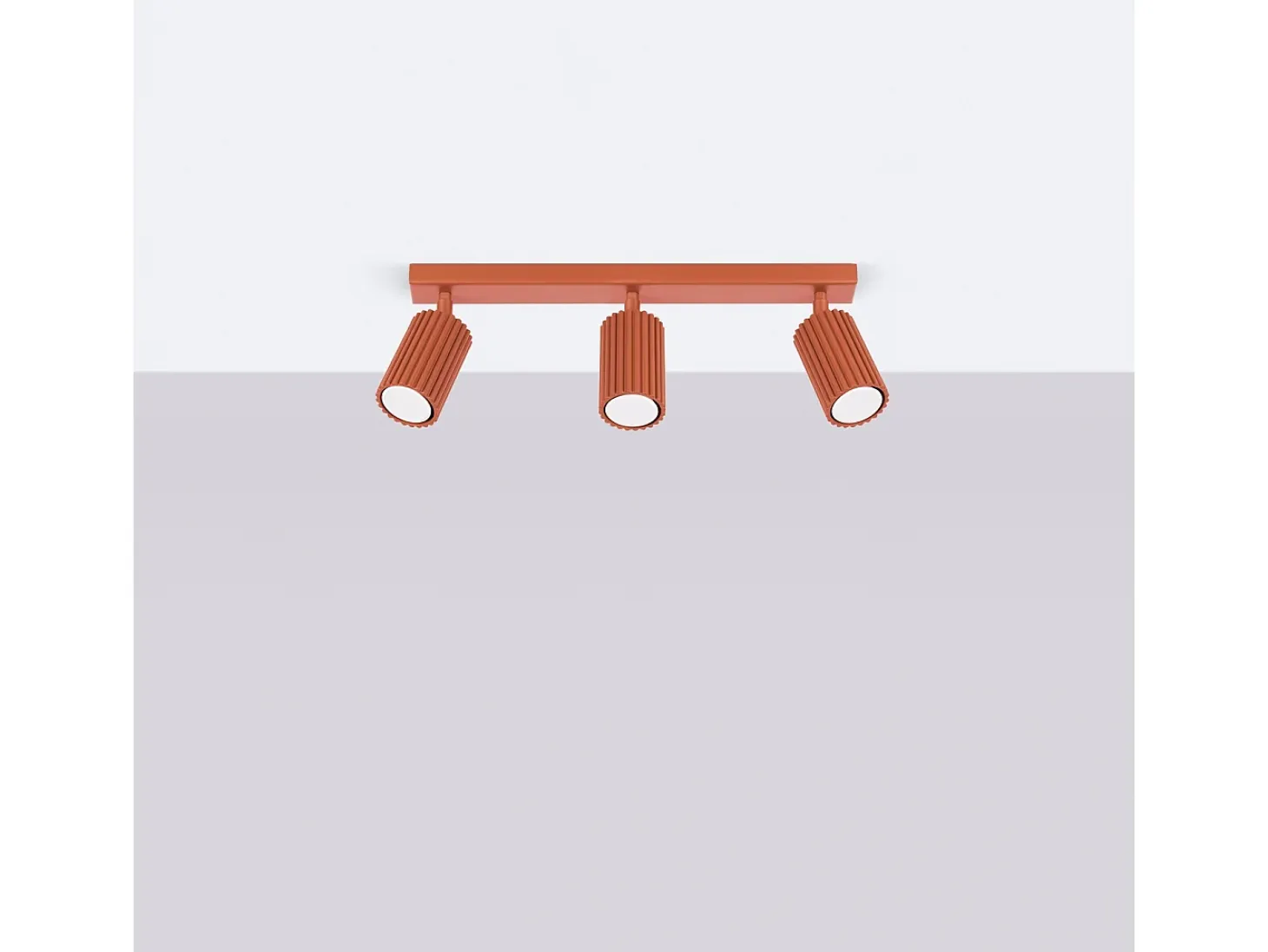 Lámpara De Techo Karbon Minimalista De Aluminio - 3 Fuentes Luminosas - L.45 X A.16,5 Cm - Ocre Rojo