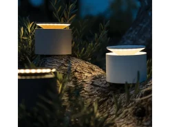 Lámpara LED de mesa Push Up Sand portátil y recargable
