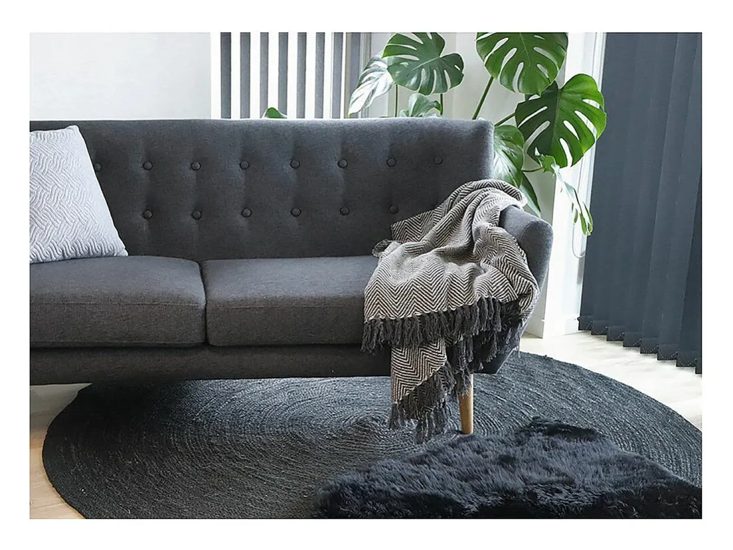 Piel de cordero negra 50x85 cm