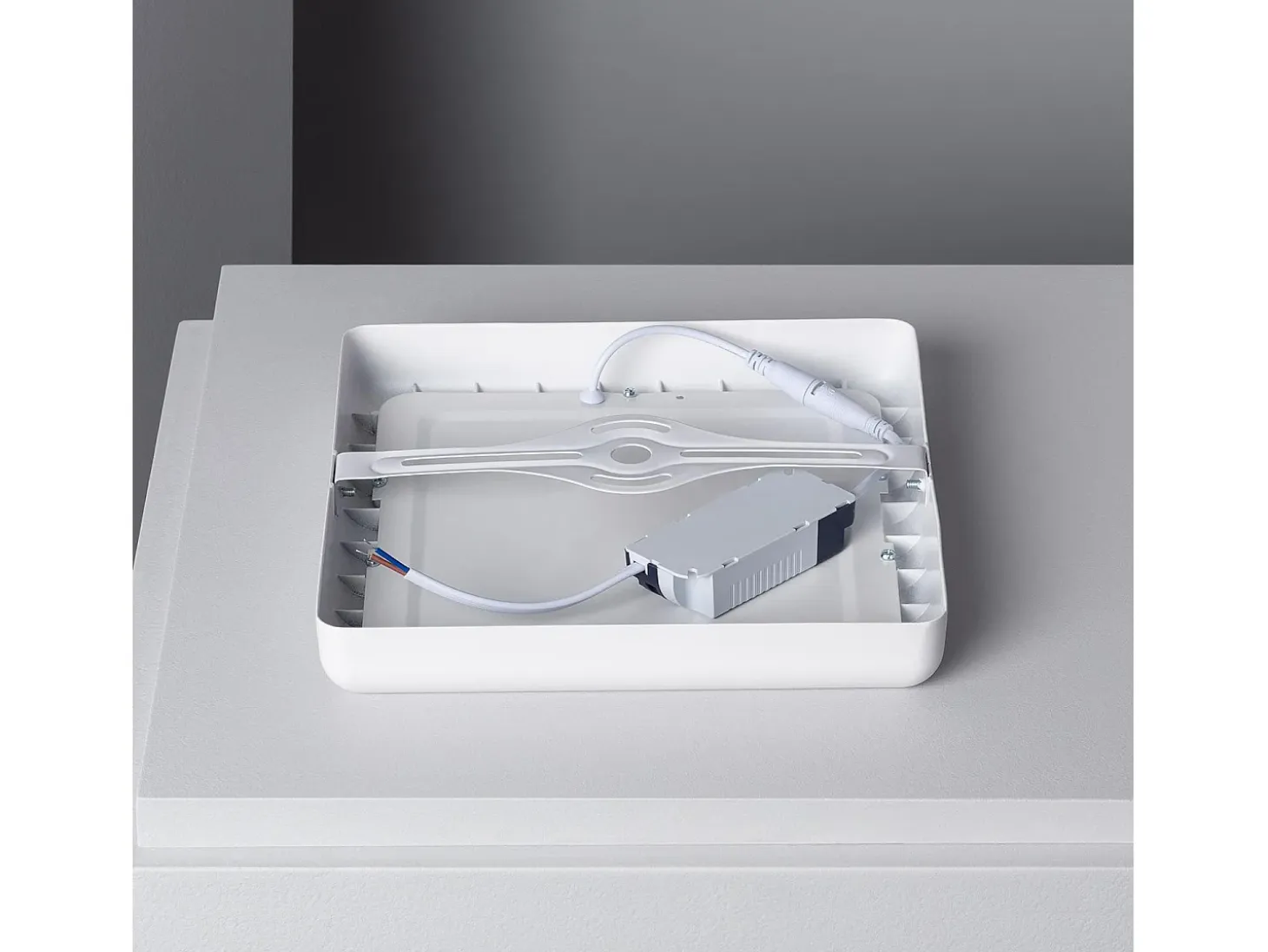 Plafón LED 18W Cuadrado Metal 225x225 mm Design White 2900K - 3200K Blanco Cálido