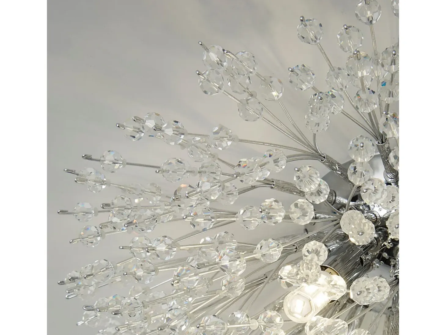 Searchlight Sunburst 4 luces de techo cromadas, cuentas de vidrio