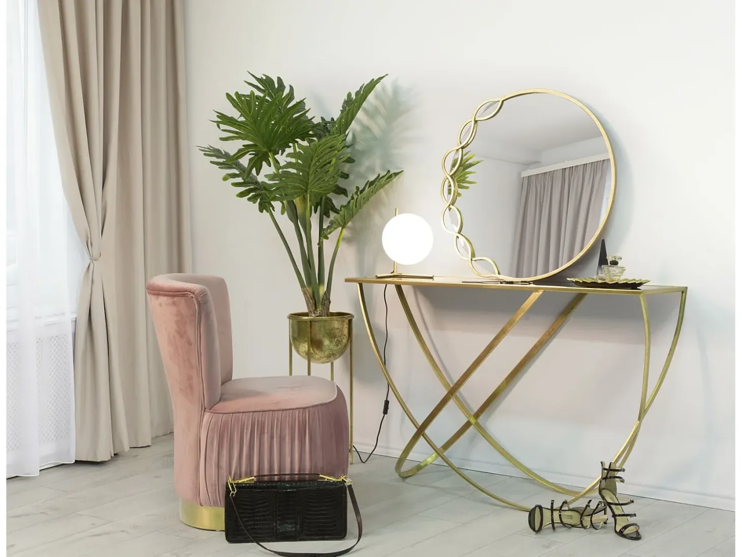 Set de 2 maceteros metálicos dorados Lumai para plantas
