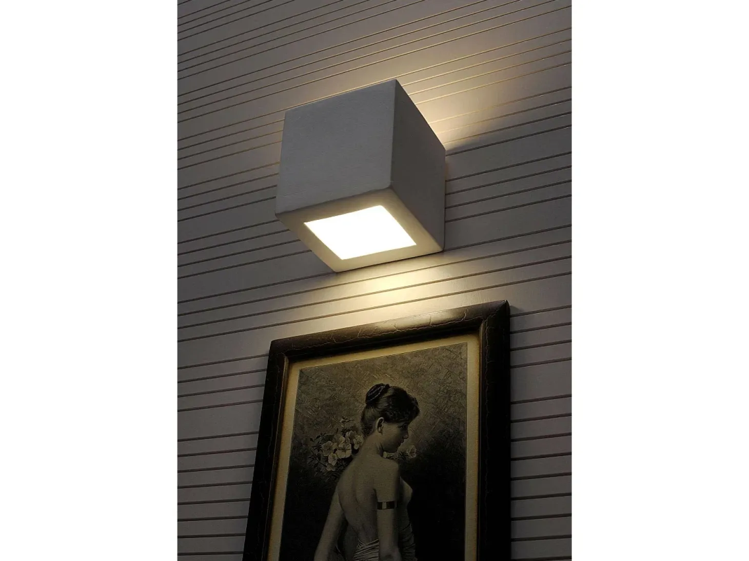 Sollux - 1 luz de pared de cerámica a ras de suelo blanca, E27