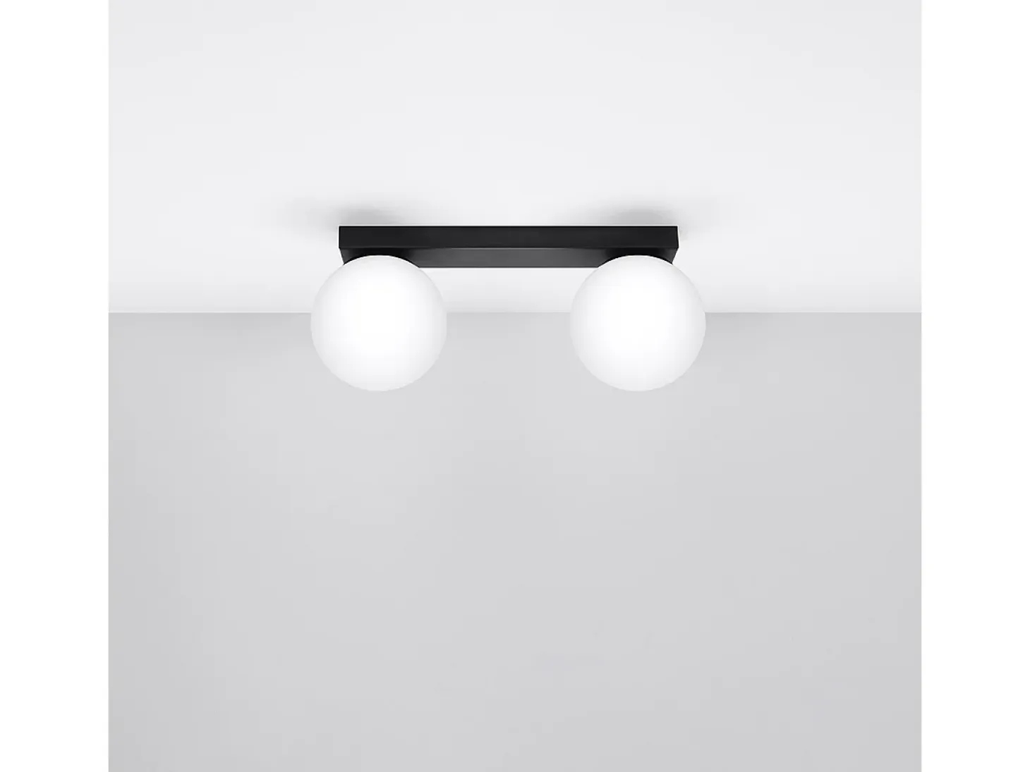 Sollux Yoli Plafón Globe Negro