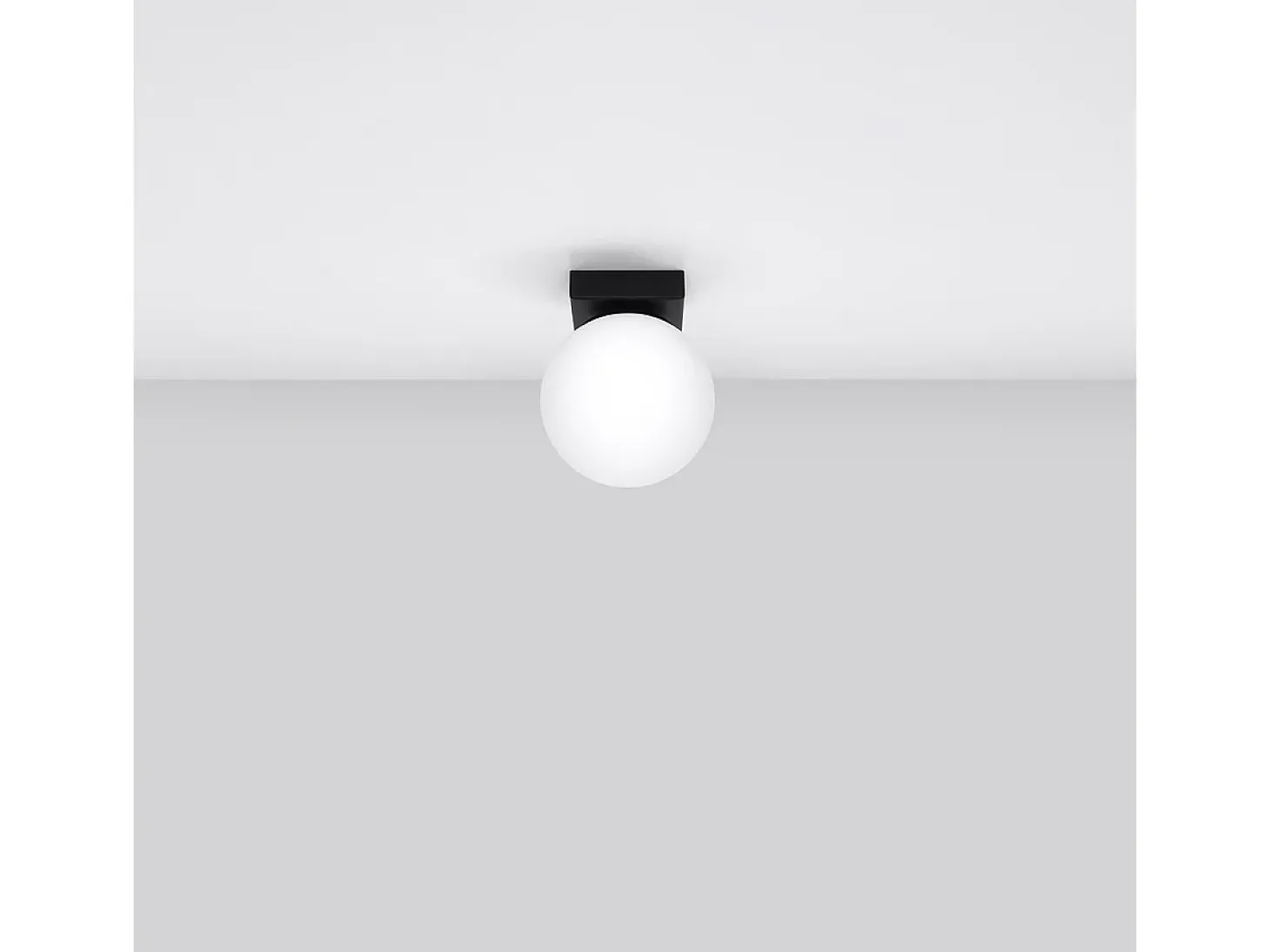 Sollux Yoli Plafón Globe Negro