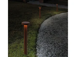 Zafferano Ciottolo - Baliza LED exterior IP54 7W 3000K diseño moderno en aluminio para jardines y caminos - 70 cm Corten
